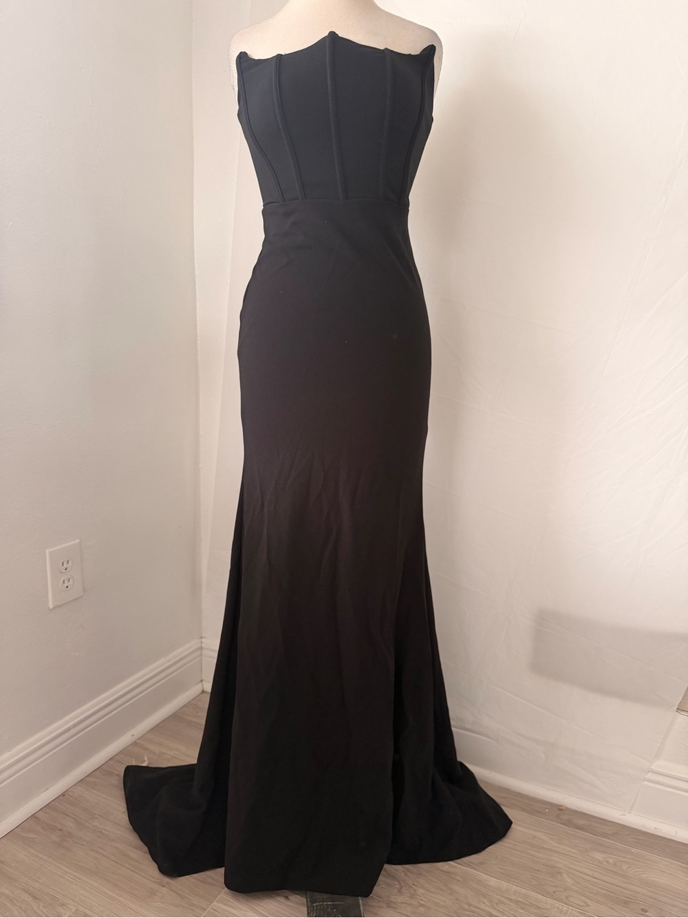 Strapless Black Mermaid Wedding Dress